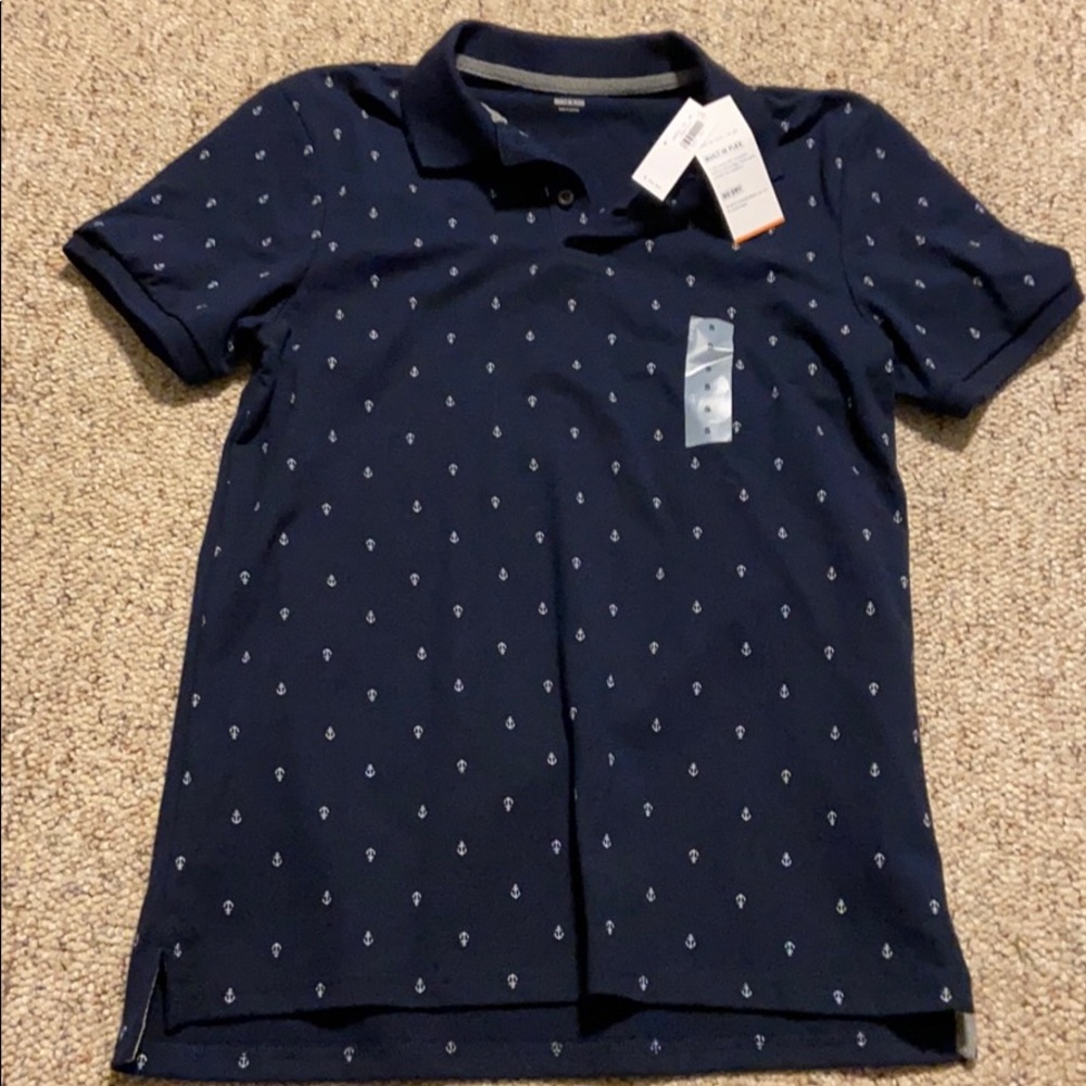 Men’s shirt size S